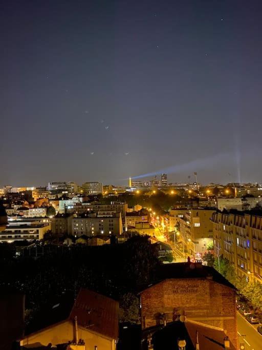 Appartement Vue Tour Eiffel Ligne 14 A Cote De Paris Gentilly Exterior photo